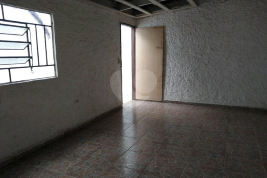 Casa à venda com 5 quartos, sendo 1 suíte, em Artur Alvim, São Paulo, SP