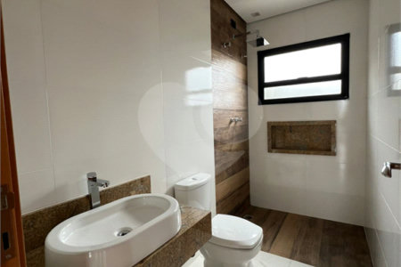 Casa à venda com 3 suítes no condomínio Spazio Design, Bragança Paulista - SP