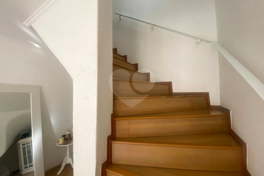 Casa à venda com 4 quartos, sendo 2 suítes, em Parada Inglesa, São Paulo, SP