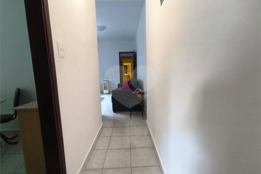 Sobrado à venda com 3 quartos no Brasilândia, São Paulo, SP