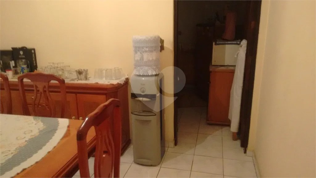 Sobrado à venda com 3 quartos, sendo 1 suíte, em Vila Galvão, Guarulhos, SP