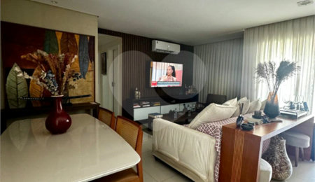 Apartamento à venda com 3 quartos, sendo 1 suíte, em Parque Reboucas, São Paulo, SP