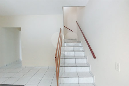 Casa à venda com 3 quartos em Px Residencial Burck, Louveira, SP