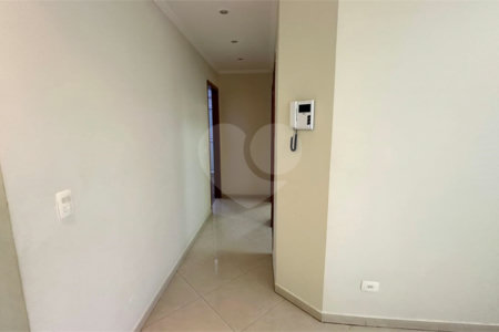 Casa à venda com 4 quartos, sendo 3 suítes, em Vila Galvão, Guarulhos, SP