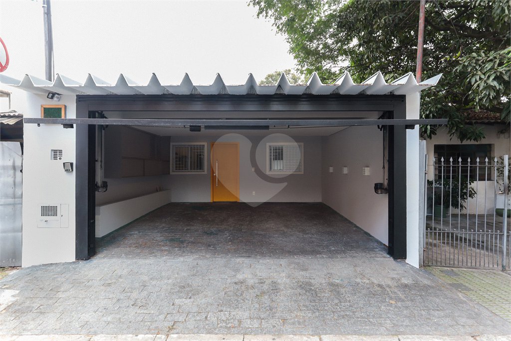 Casa à venda com 2 quartos, sendo 1 suíte,  em Chácara Santo Antônio, São Paulo, SP