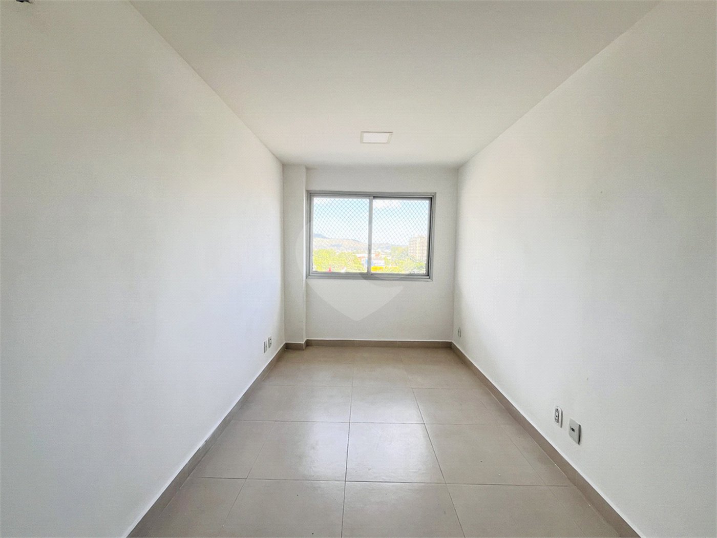 Apartamento à venda com 2 quartos, sendo 1 suíte, em Campo Grande, Rio de Janeiro, RJ