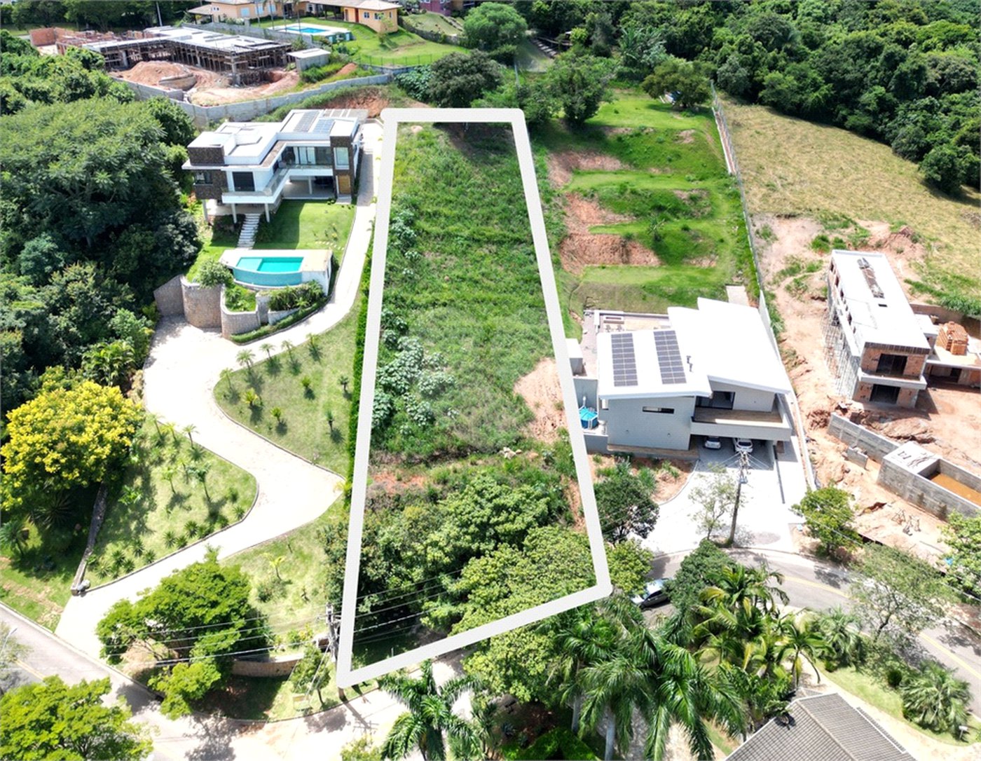 Terreno à venda no condomínio Jardim Primavera, Louveira - SP