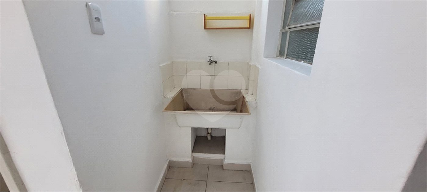 Apartamento à venda com 2 quartos em Aclimação, São Paulo, SP