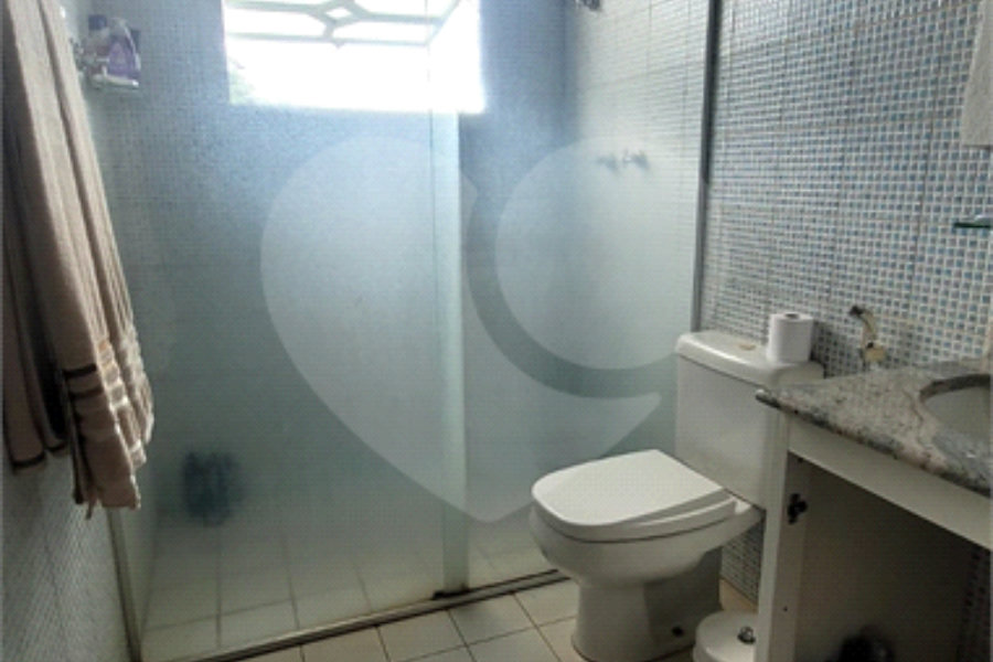 Casa à venda com 3 suítes no condomínio Suíça da Cantareira, Mairiporã - SP