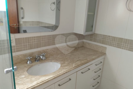 Apartamento para alugar com 3 suítes em Campo Belo, São Paulo, SP