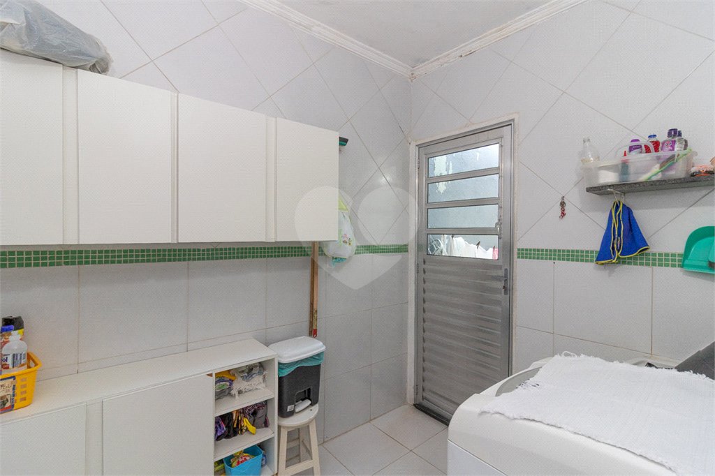 Casa à venda com 3 quartos, sendo 1 suíte, em Chora Menino, São Paulo, SP