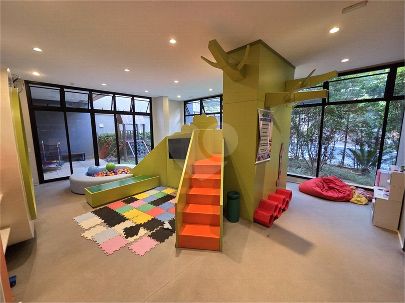 Apartamento à venda com 2 quartos, sendo 1 suíte, em Pinheiros, São Paulo, SP