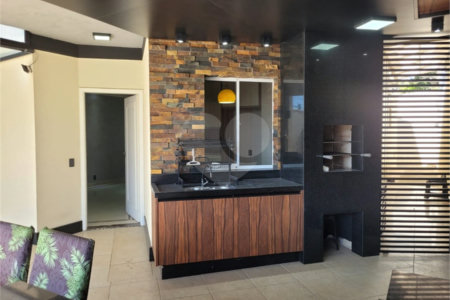 Casa à venda com 3 quartos, sendo 1 suíte,  no condomínio Villa Bella, Sorocaba - SP