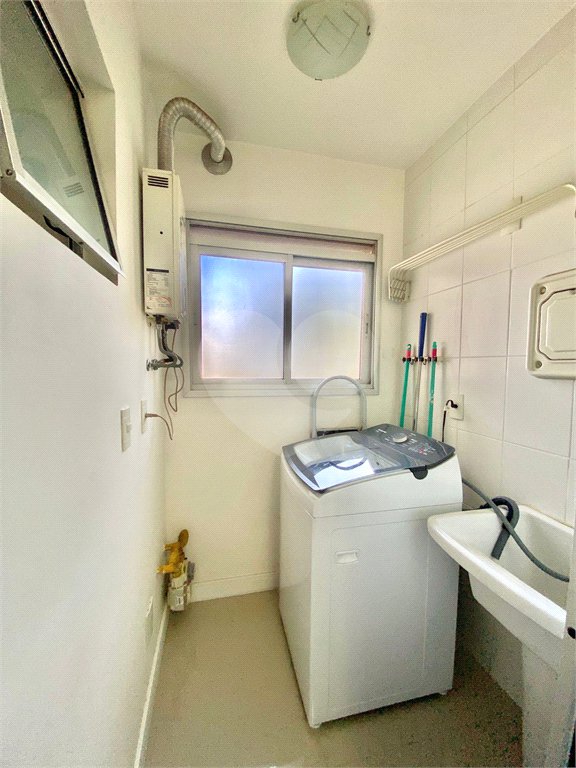 Apartamento à venda com 2 quartos, sendo 1 suíte,  em Água Branca, São Paulo, SP