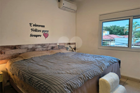 Sobrado à venda com 3 quartos, sendo 1 suíte,  em Jardim Bonfiglioli, São Paulo, SP