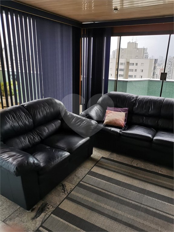 Cobertura à venda com 3 quartos em Vila Gumercindo, São Paulo, SP