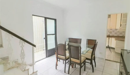 Sobrado à venda com 3 quartos, sendo 1 suíte,  em Jardim Bonfiglioli, São Paulo, SP
