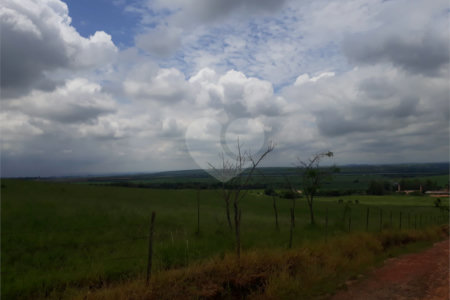 Sítio à venda no Centro, Elias Fausto, SP