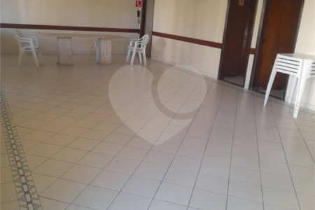 Apartamento à venda com 2 quartos em Vila Constança, São Paulo, SP