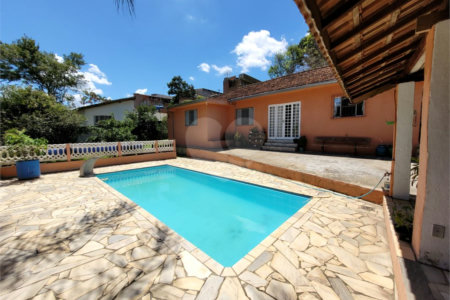 Chácara à venda com 3 quartos, sendo 1 suíte,  em Jardim Imperial, Atibaia, SP