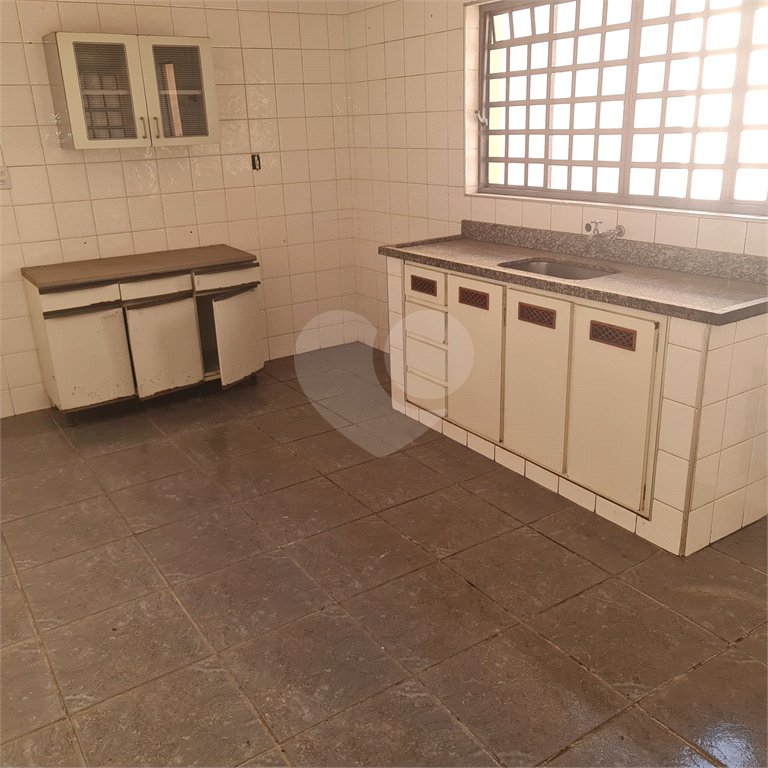 Casa à venda com 3 quartos, sendo 1 suíte, em Jardim Nova São João, São João da Boa Vista, SP