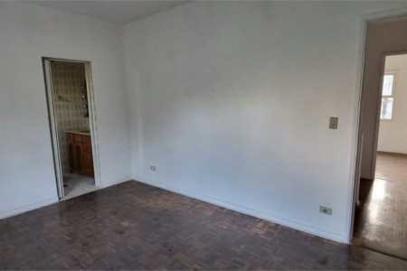 Casa à venda com 3 quartos, sendo 1 suíte, em Jardim Rosa Maria, São Paulo, SP