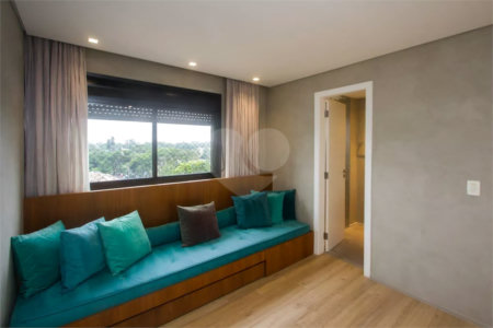 Apartamento à venda com 3 suítes em Alto da Boa Vista, São Paulo, SP