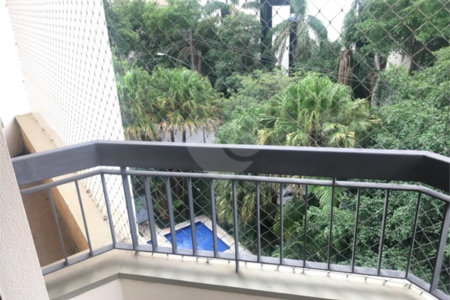 Apartamento à venda com 3 suítes em Vila Andrade, São Paulo, SP