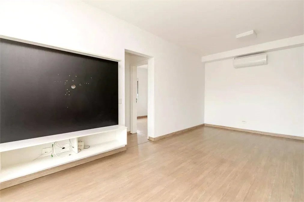 Apartamento à venda com 2 suítes em Vila Cordeiro, São Paulo, SP
