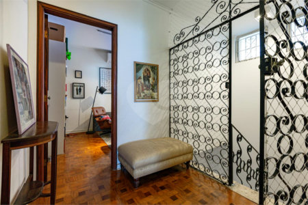 Sobrado à venda com 3 quartos, sendo 1 suíte, em Alto da Boa Vista, São Paulo, SP