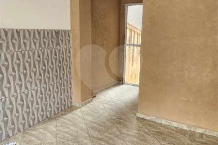 Sobrado à venda com 3 quartos em Vila Dalila, São Paulo, SP