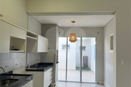 Casa à venda com 3 quartos, sendo 1 suíte, no condomínio Village Moutonnée Salto Sp, Salto - SP