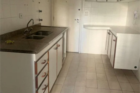 Apartamento para alugar com 3 quartos, sendo 1 suíte, em Cidade Monções, São Paulo, SP