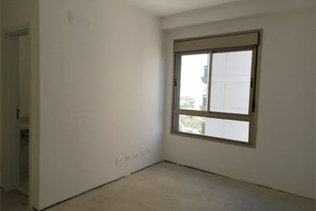 Apartamento à venda com 4 suítes em Real Parque, São Paulo, SP
