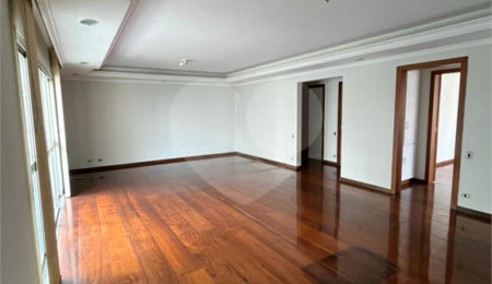Apartamento à venda com 3 suítes em Aclimação, São Paulo, SP