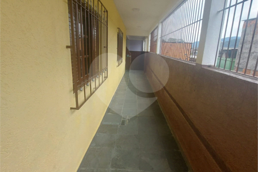 Casa Térrea à venda com 3 quartos, sendo 1 suíte,  em Horto, São Paulo, SP
