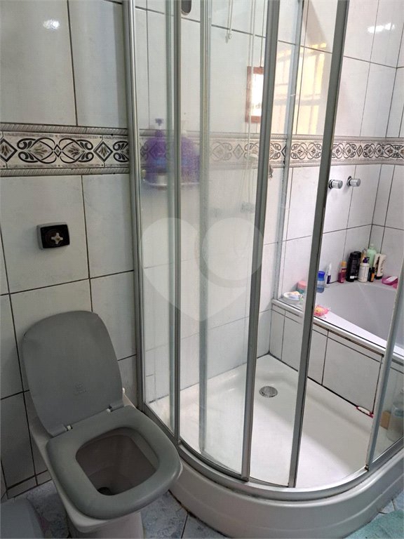 Sobrado à venda com 4 quartos, sendo 2 suítes, em Jardim Modelo, Suzano, SP