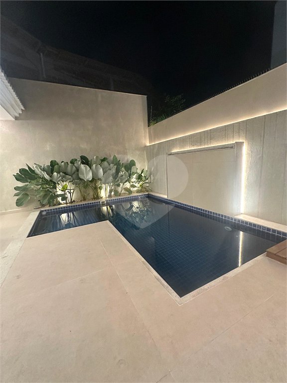 Casa à venda com 3 suítes no condomínio Golden Village., Rio de Janeiro - RJ
