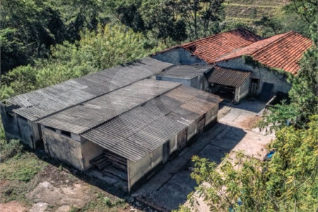Sítio à venda com 10 quartos no Centro, Piracaia, SP
