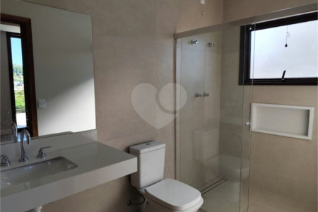 Casa à venda com 3 suítes no condomínio Recanto das Palmas, Vinhedo - SP