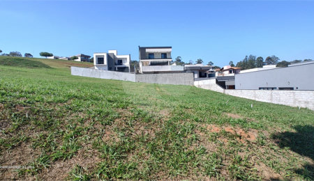 Terreno à venda no condomínio Quintas da Boa Vista, Atibaia - SP