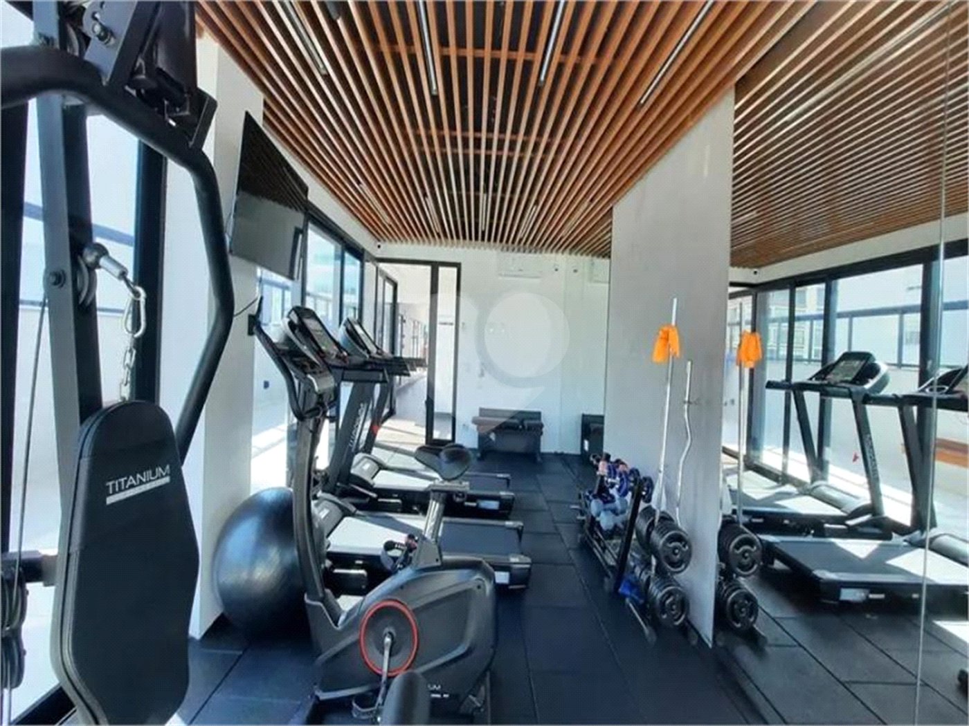 Apartamento à venda com 2 suítes em Cerqueira César, São Paulo, SP