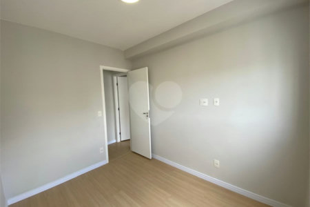 Apartamento à venda com 2 quartos, sendo 1 suíte, em Vila Andrade, São Paulo, SP