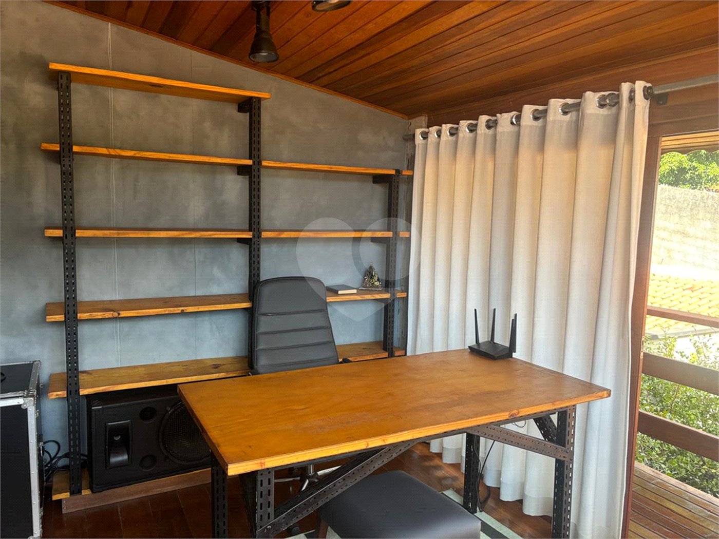 Casa à venda com 2 quartos no condomínio Altos do Boa Vista, São Roque - SP