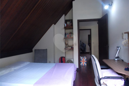 Sobrado para alugar com 3 quartos, sendo 1 suíte, em Condomínio Portal dos Nobres, Atibaia, SP
