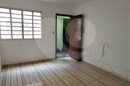 Apartamento à venda com 2 quartos em Jardim Martins Silva, São Paulo, SP