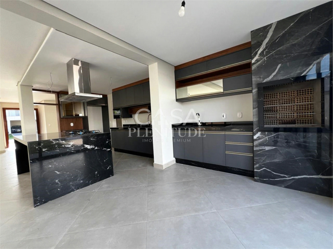 Casa em condomínio à venda com 3 suítes em Cajuru do Sul, Sorocaba, SP