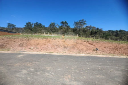 Terreno à venda no condomínio Portal Lamis I, Atibaia - SP