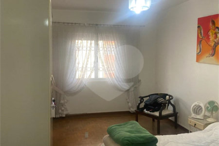 Sobrado à venda ou para alugar com 3 quartos, sendo 1 suíte, em Vila Carrão, São Paulo, SP