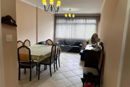 Apartamento à venda com 3 quartos, sendo 1 suíte, em Água Branca, São Paulo, SP